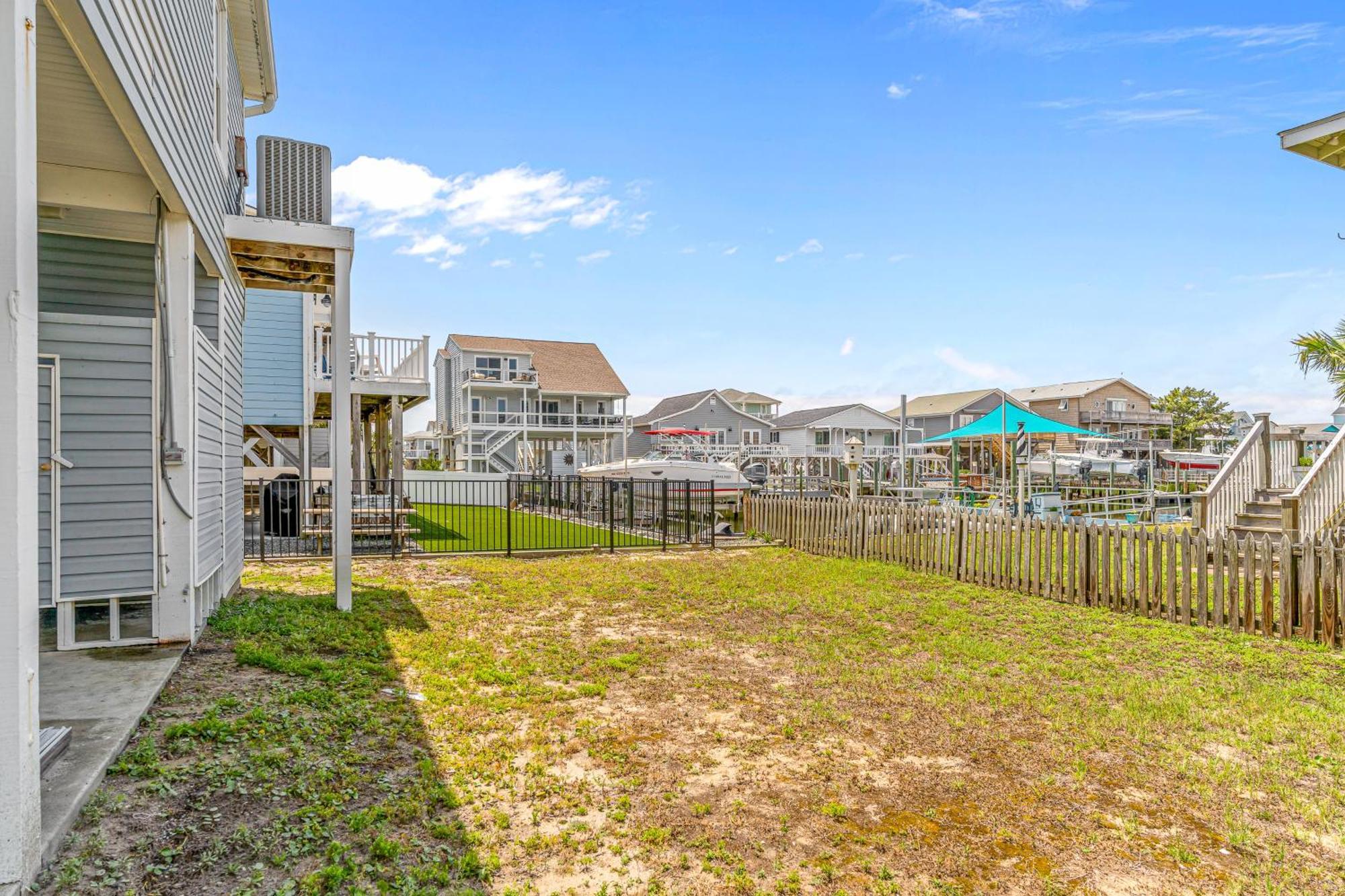 Blue View Villa Holden Beach Exterior photo